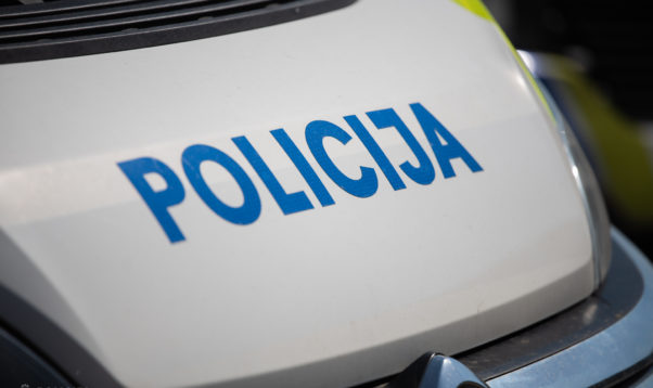 Policija