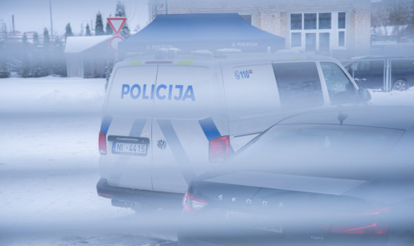 policija